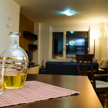 City Square Re3ca Appartement *